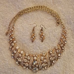 Costume necklace-goldtone and clear gem
